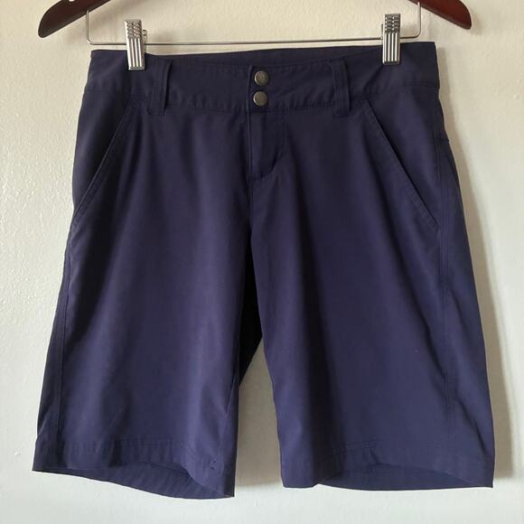 Columbia Pants - Columbia Omni Shield Womens Size 2 Purple Hiking Shorts Quick Dry Stretch Trail